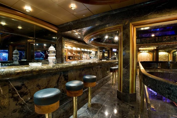 Carnival Fantasy - Majestic Bar