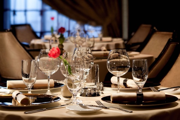 Image Celebrity Eclipse 9