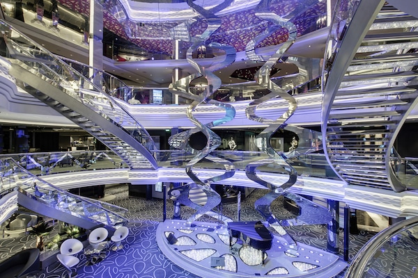 Atrium MSC Grandiosa