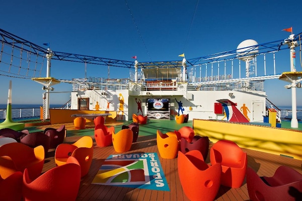 Image Carnival Breeze 34