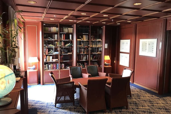 Bibliothèque Jules Verne