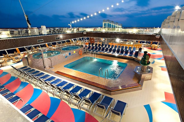 Image Carnival Glory 3
