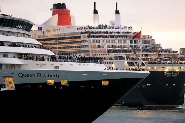 Image Queen Mary 2 26
