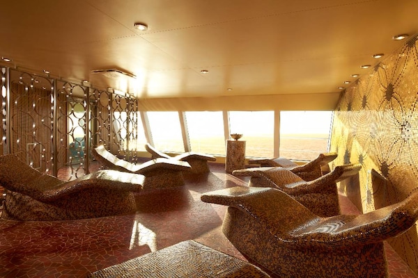 Image Carnival Breeze 14