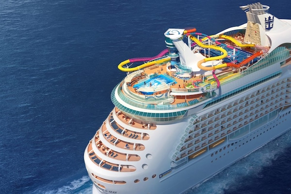 Image Navigator of the Seas 27