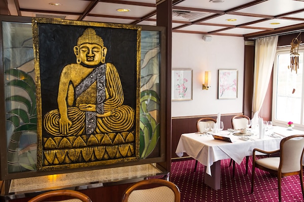 Restaurant de spécialité Bateau Jules Verne