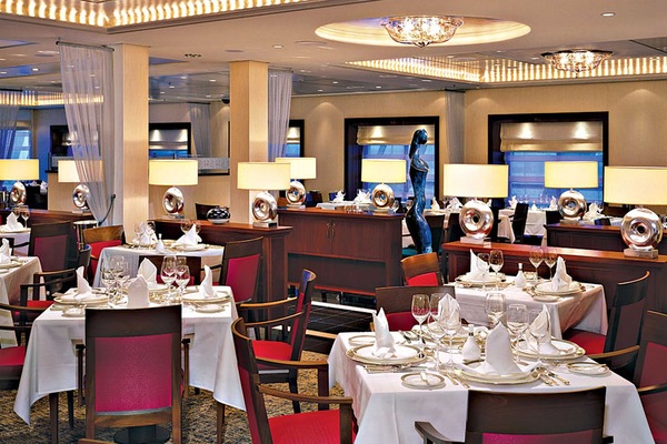Image Queen Mary 2 25