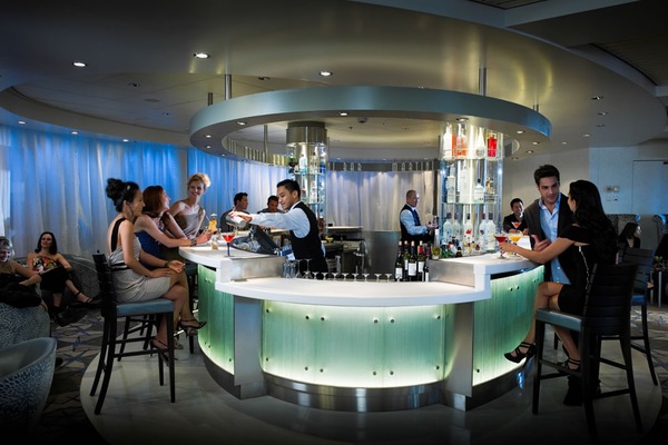 Image Celebrity Equinox 16