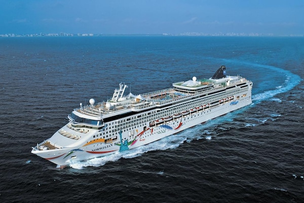NCL Dawn