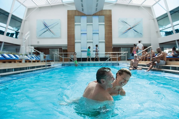 Image Celebrity Equinox 27