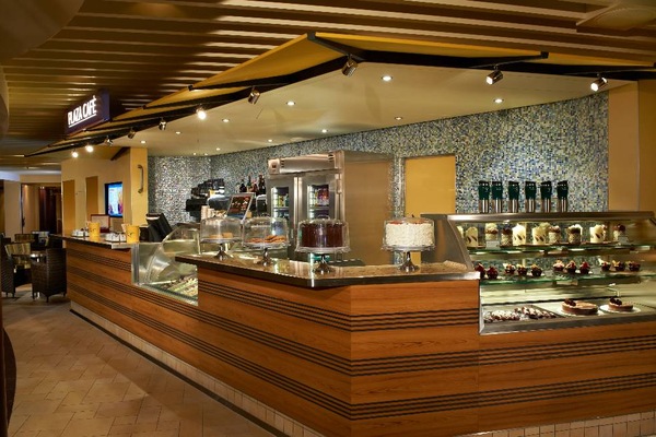Image Carnival Breeze 27