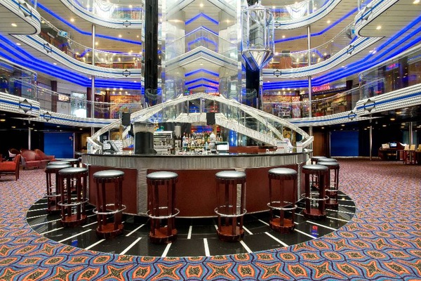 Carnival Fantasy - Atrium