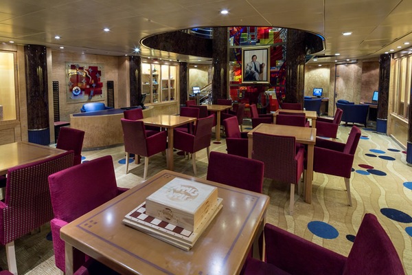 Image Voyager of the Seas 7