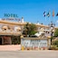 Hotel La Cueva Park