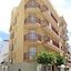 Hostal Residencia Adelino
