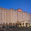 Hampton Inn & Suites By Hilton Toronto Airport