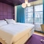 Radisson Blu Plaza Hotel