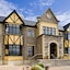 Lahinch Coast Hotel & Suites