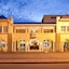 Queens Hotel