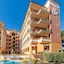 Apartamentos Leo Canela