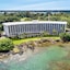 Hilo Hawaiian Hotel, Trademark Collection By Wyndham