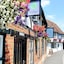 Legacy Rose And Crown Hotel