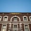 Hadley's Orient Hotel