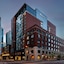 Revery Toronto Downtown, Curio Collection By Hilton
