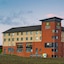 Holiday Inn Express London Luton Airport By Ihg