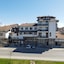 Riverside Boutique Hotel