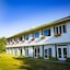 Elmhirst's Resort - On A Lake