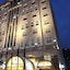Portaluna Hotel & Resort By Reston