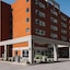 Hôtel Le Dauphin Montréal - Longueuil