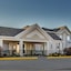 Everspring Inn & Suites