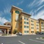 La Quinta Inn & Suites By Wyndham Denver Gateway Park