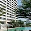 Apartment R-Con Wongamat