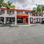 Howard Johnson Hotel & Suites By Wyndham Reseda