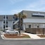 Ocean Sands Beach Boutique Inn - Stay At The Beach