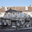 The George Inn And The Plaine