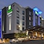 Holiday Inn Express & Suites San Diego - Mission Valley By Ihg