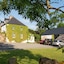 Alltybrain Farm Cottages And B&B