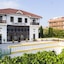 Tembo House Hotel