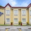 Microtel By Wyndham Tarlac