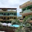 Lost Horizon Dive Resort Annex