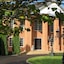 Henley Hotel