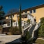 Country Lodge