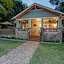 Anchor Inn Nsb Bed & Breakfast