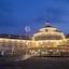 Cedar Point's Hotel Breakers