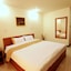 Rafael Mansion Bangkok Aiport