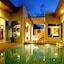 Villa 3 Chambres à coucher 3 Salles de bains à 83100, Phuket